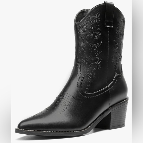 Dream Pairs Shoes - NIB DREAM PAIRS Women's Cowboy Boots size 9